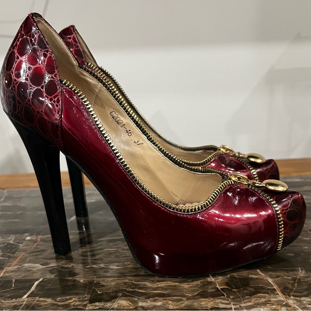 Dan Sara Shoes size 37
